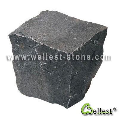 G653 Granite Cube Paving Stone 1