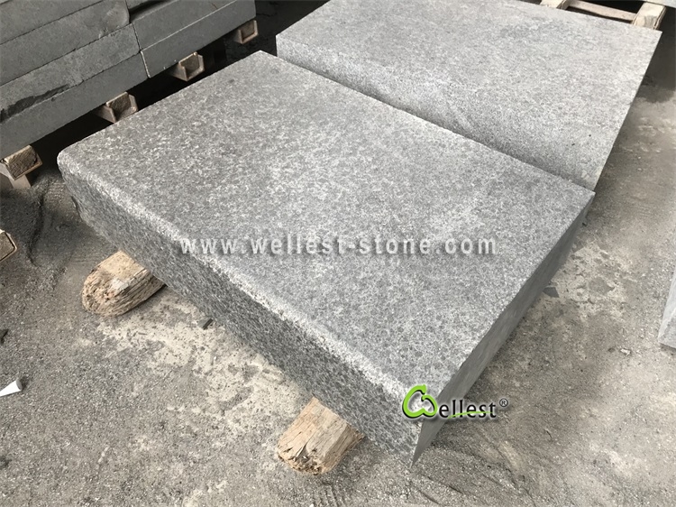 G684 Dark Granite Basalt Solid Stone Block Step