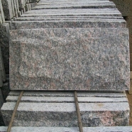 Q052 牡丹红Granite Mushroom Tile