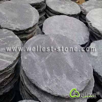 S018 Black Slate Split Finish Round Stepping Stone  Model No.: GSS- S018R