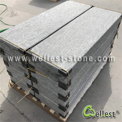 G302 Santiago Grey Granite Flamed Kerbstone Post