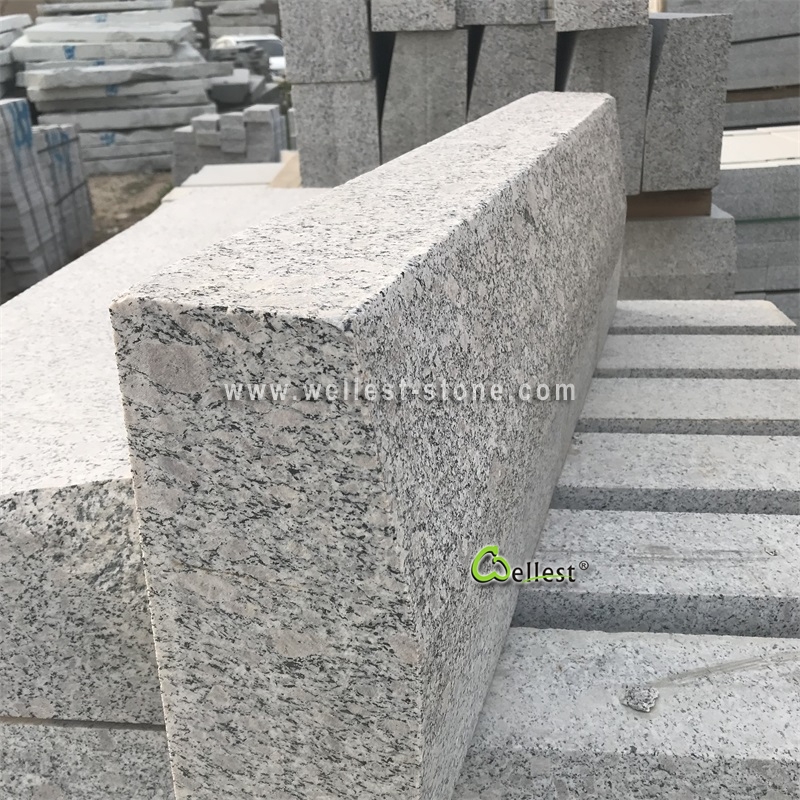 G383 Pearl Flower Flamed Kerb (Curb) Stone 1
