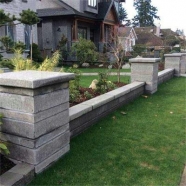 G345 Black granite garden fence and entrance stone column